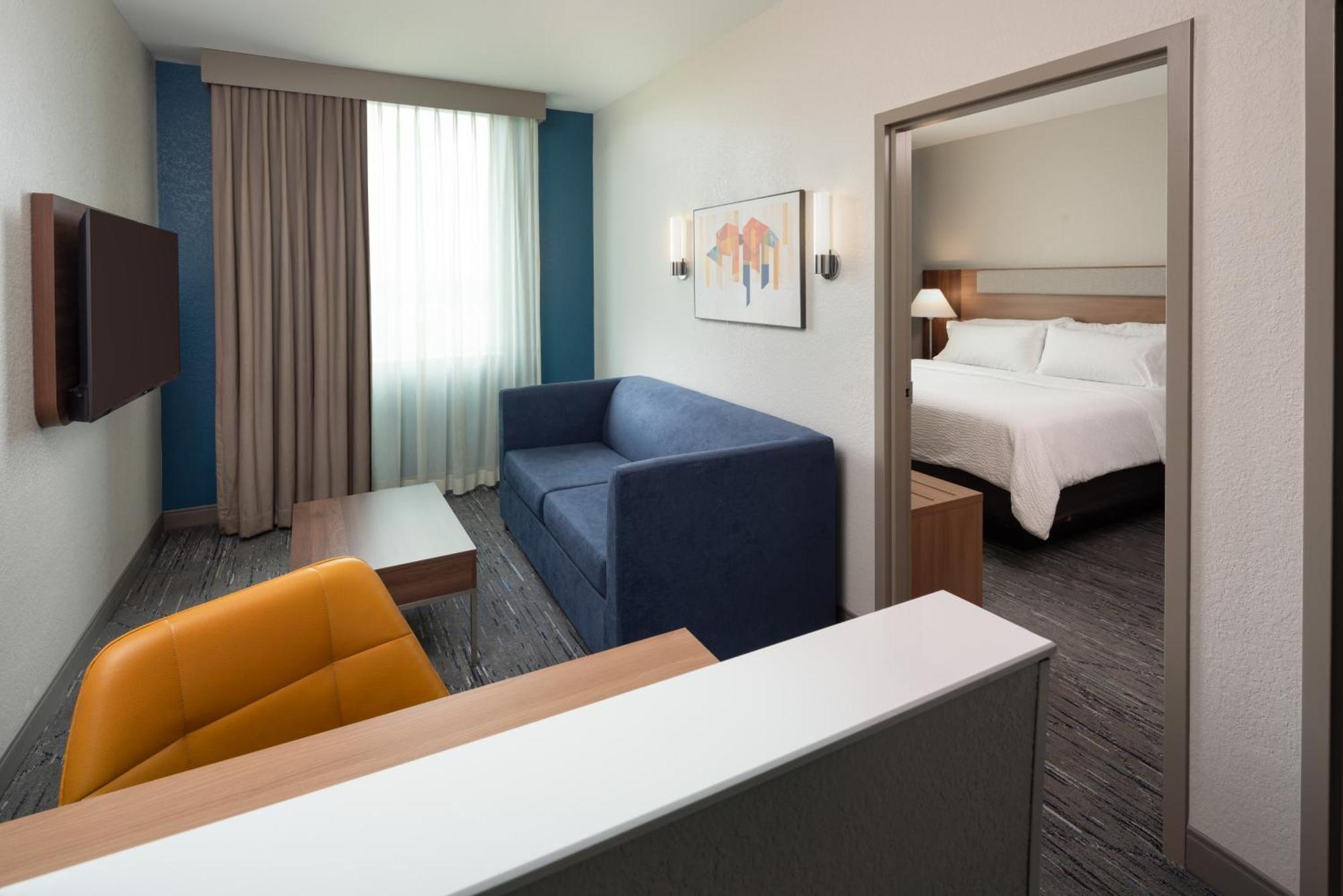 Holiday Inn Express Miami Airport-Blue Lagoon Area, An Ihg Hotel Екстер'єр фото